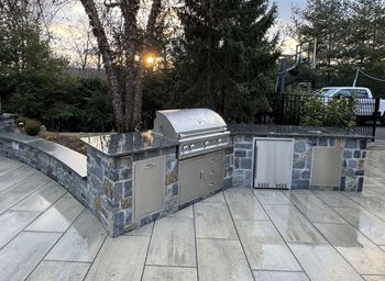 Outdoor Kitchens